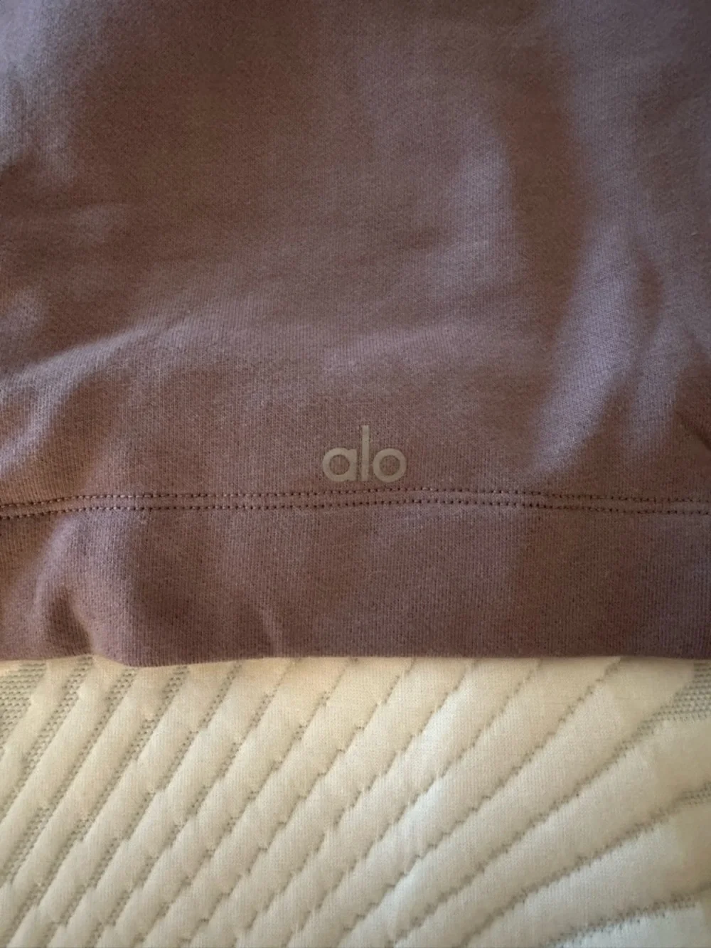 ALO Yoga Dusty Lavender Cropped Hoodie - Picture 4 of 4